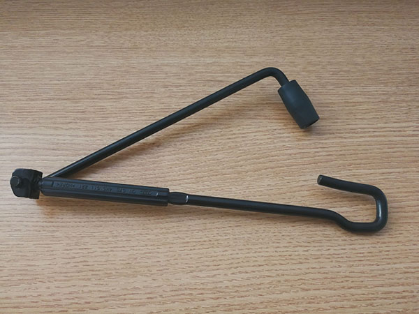 汽車千斤頂手搖桿一次成型，選貝朗線材折彎機