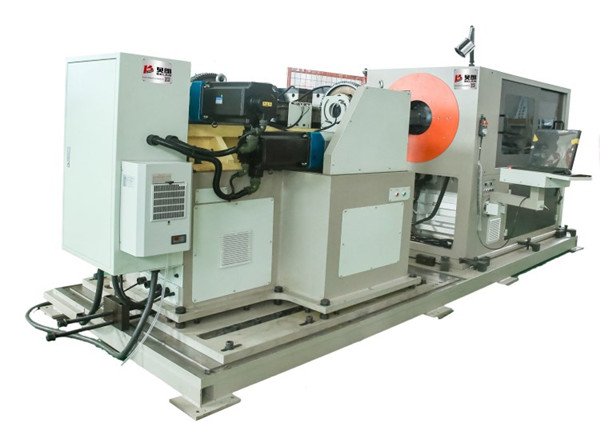 多功能組合折彎機(jī)的技術(shù)特點(diǎn)