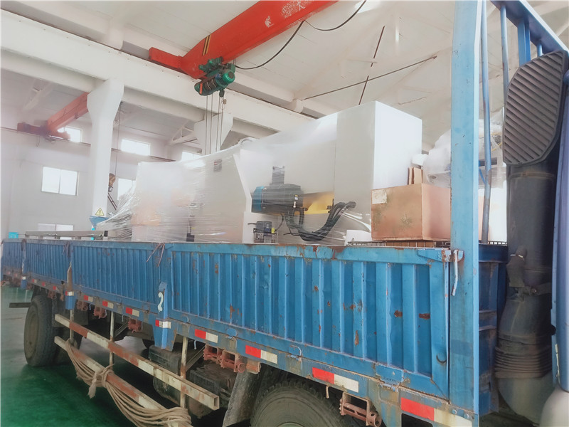 貝朗自動化設備打包發(fā)貨現(xiàn)場